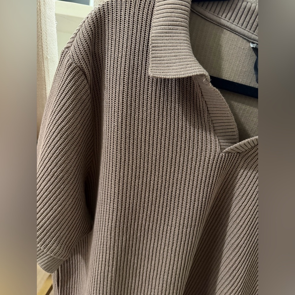 Men’s Taupe Sweater